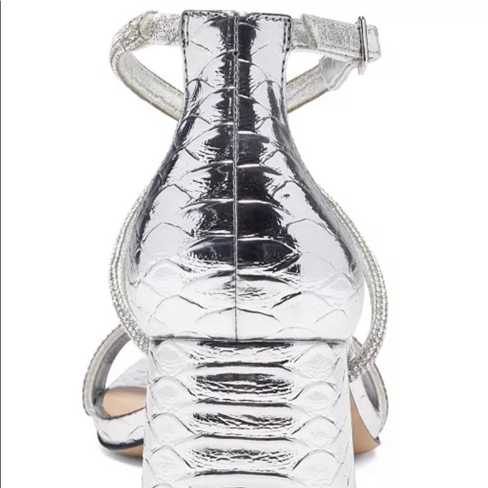 NWT INC silver sandals Size 8.5 - Picture 5 of 5